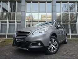 Grau Gebraucht 2015 Peugeot 2008 Allure SUV | 8.980 € (Guter Preis)