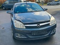 Blau Gebraucht 2007 Opel Astra Cabriolet Cabrio | 2.200 € (Guter Preis)