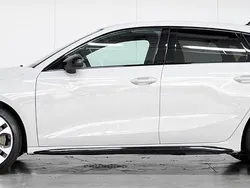 Grau Gebraucht 2024 Audi S3 Sport Limousine | 54.502 € (Etwas zu teuer)