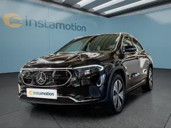 Schwarz Gebraucht 2022 Mercedes EQA250 SUV | 32.599 € (Fairer Preis)