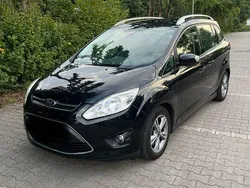 Schwarz Gebraucht 2014 Ford Grand C-Max SYNC Edition Van / Kleinbus | 6.999 € (Fairer Preis)