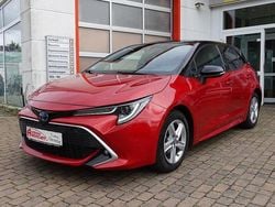 Rot Gebraucht 2019 Toyota Corolla Style Limousine | 20.900 € (Fairer Preis)