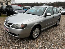 Silber Gebraucht 2006 Nissan Almera Visia Limousine | 2.750 € (Teuer)