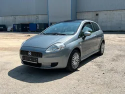 Grau Gebraucht 2006 Fiat Grande Punto Dynamic Kleinwagen | 2.300 € (Fairer Preis)
