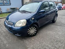 Blau Gebraucht 2004 Toyota Yaris Verso Van / Kleinbus | 1.290 € (Guter Preis)