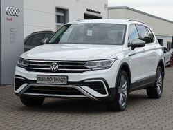 Weiß Gebraucht 2022 VW Tiguan Allspace Elegance SUV | 28.950 € (Superpreis)