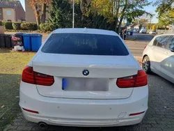 Weiß Gebraucht 2013 BMW 320 Efficient Dynamics Limousine | 8.199 € (Superpreis)