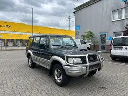Grün Gebraucht 2000 Hyundai Galloper SUV | 3.900 €