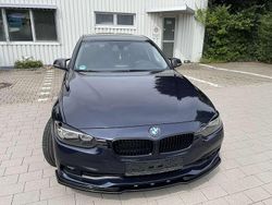 Blau Gebraucht 2016 BMW 316 M Sport Limousine | 21.000 €