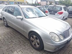 Silber Gebraucht 2005 Mercedes E320 Avantgarde Limousine | 2.999 € (Superpreis)