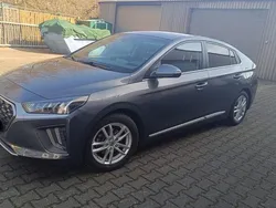 Grau Gebraucht 2020 Hyundai Ioniq Limousine | 15.900 € (Fairer Preis)