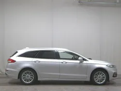 Silber Gebraucht 2020 Ford Mondeo Titanium Kombi | 10.990 € (Guter Preis)
