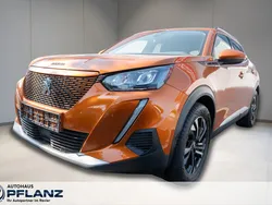 Orange Gebraucht 2021 Peugeot e-2008 Allure SUV | 16.950 € (Superpreis)