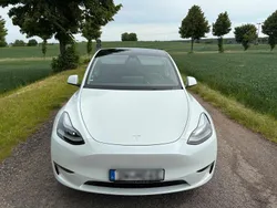 Weiß Gebraucht 2022 Tesla Model Y SUV | 34.000 € (Superpreis)