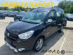 Schwarz Gebraucht 2019 Dacia Dokker Stepway Van | 7.700 € (Superpreis)