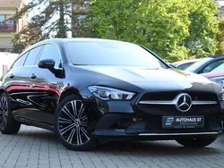 Schwarz Gebraucht 2021 Mercedes CLA200 Shooting Brake Kombi | 28.999 € (Guter Preis)