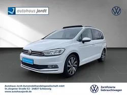 Weiß Gebraucht 2016 VW Touran Highline Van / Kleinbus | 17.960 € (Fairer Preis)