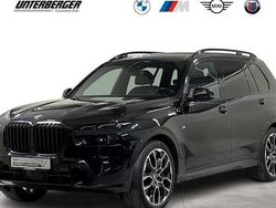 Saphirschwarz Gebraucht 2022 BMW X7 M Sport SUV | 77.890 € (Teuer)