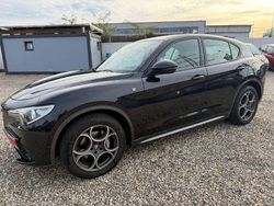 Schwarz Gebraucht 2022 Alfa Romeo Stelvio SUV | 22.499 € (Fairer Preis)