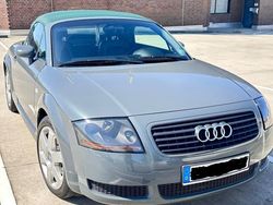 Grau Gebraucht 2000 Audi TT Roadster Sport Cabrio | 7.550 € (Fairer Preis)