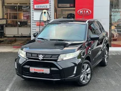 Schwarz Neu 2025 Suzuki Vitara Comfort SUV | 26.490 € (Fairer Preis)