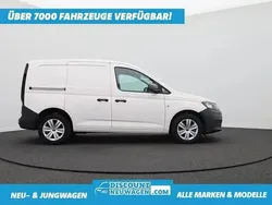 Candyweiß Gebraucht 2024 VW Caddy Comfortline Van / Kleinbus | 27.590 € (Fairer Preis)