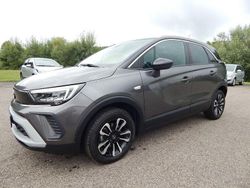 Grau Gebraucht 2024 Opel Crossland SUV | 22.990 € (Etwas zu teuer)