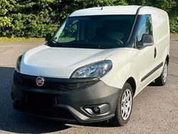 Weiß Gebraucht 2021 Fiat Doblò Van / Kleinbus | 10.600 € (Fairer Preis)