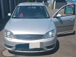 Silber Gebraucht 2003 Ford Mondeo ST Limousine | 5.000 € (Teuer)