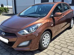 Braun Gebraucht 2013 Hyundai i30 Classic Kleinwagen | 5.900 € (Guter Preis)