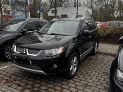 Schwarz Gebraucht 2009 Mitsubishi Outlander SUV | 9.000 €
