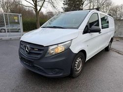 Weiß Gebraucht 2015 Mercedes Vito Van / Kleinbus | 8.490 € (Fairer Preis)