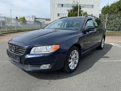 Blau Gebraucht 2014 Volvo V70 Kombi | 13.980 € (Teuer)