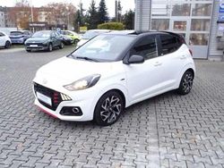 Weiß Gebraucht 2021 Hyundai i10 N Line Kleinwagen | 15.555 € (Fairer Preis)