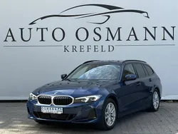 Blau Gebraucht 2023 BMW 318 Advantage Kombi | 29.950 € (Fairer Preis)