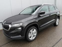 Black magic perleffekt Neu 2025 Skoda Karoq Selection SUV | 33.775 € (Guter Preis)