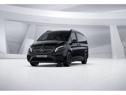Obsidianschwarz metallic Gebraucht 2023 Mercedes V250 AMG Van / Kleinbus | 54.990 € (Fairer Preis)
