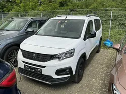 Weiss Gebraucht 2020 Peugeot Rifter Van / Kleinbus | 22.000 € (Teuer)