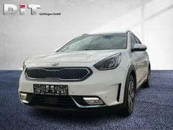Schneeweiß Gebraucht 2018 Kia Niro Spirit SUV | 16.490 € (Guter Preis)