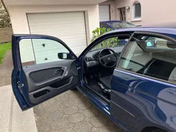 Blau Gebraucht 2003 BMW 316 Compact Kleinwagen | 3.900 € (Etwas zu teuer)
