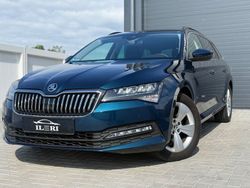 Blau Gebraucht 2020 Skoda Superb Ambition Kombi | 22.400 € (Guter Preis)