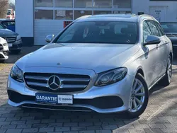 Silber Gebraucht 2017 Mercedes E220 Avantgarde Kombi | 17.499 € (Superpreis)