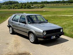 Grau Gebraucht 1990 VW Golf II Limousine | 3.990 €