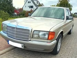 Silber Gebraucht 1988 Mercedes S260 SE Limousine | 11.990 €