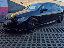 Deep black Gebraucht 2023 VW Golf VIII Style Kleinwagen | 37.990 € (Guter Preis)