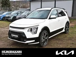 Snow white pearl Neu 2025 Kia Niro Spirit SUV | 37.589 € (Etwas zu teuer)
