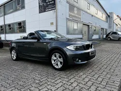 Grau Gebraucht 2013 BMW 118 Cabriolet Advantage Cabrio | 8.900 € (Fairer Preis)