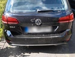 Schwarz Gebraucht 2018 VW Golf VII Kombi | 12.000 € (Guter Preis)