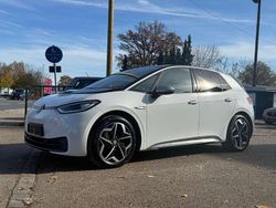 Gletscherweiß metallic Gebraucht 2021 VW ID.3 Pro Performance Kleinwagen | 20.800 € (Fairer Preis)