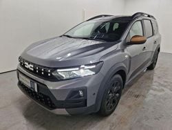 Grau Neu 2025 Dacia Jogger Extreme Van / Kleinbus | 24.829 € (Teuer)